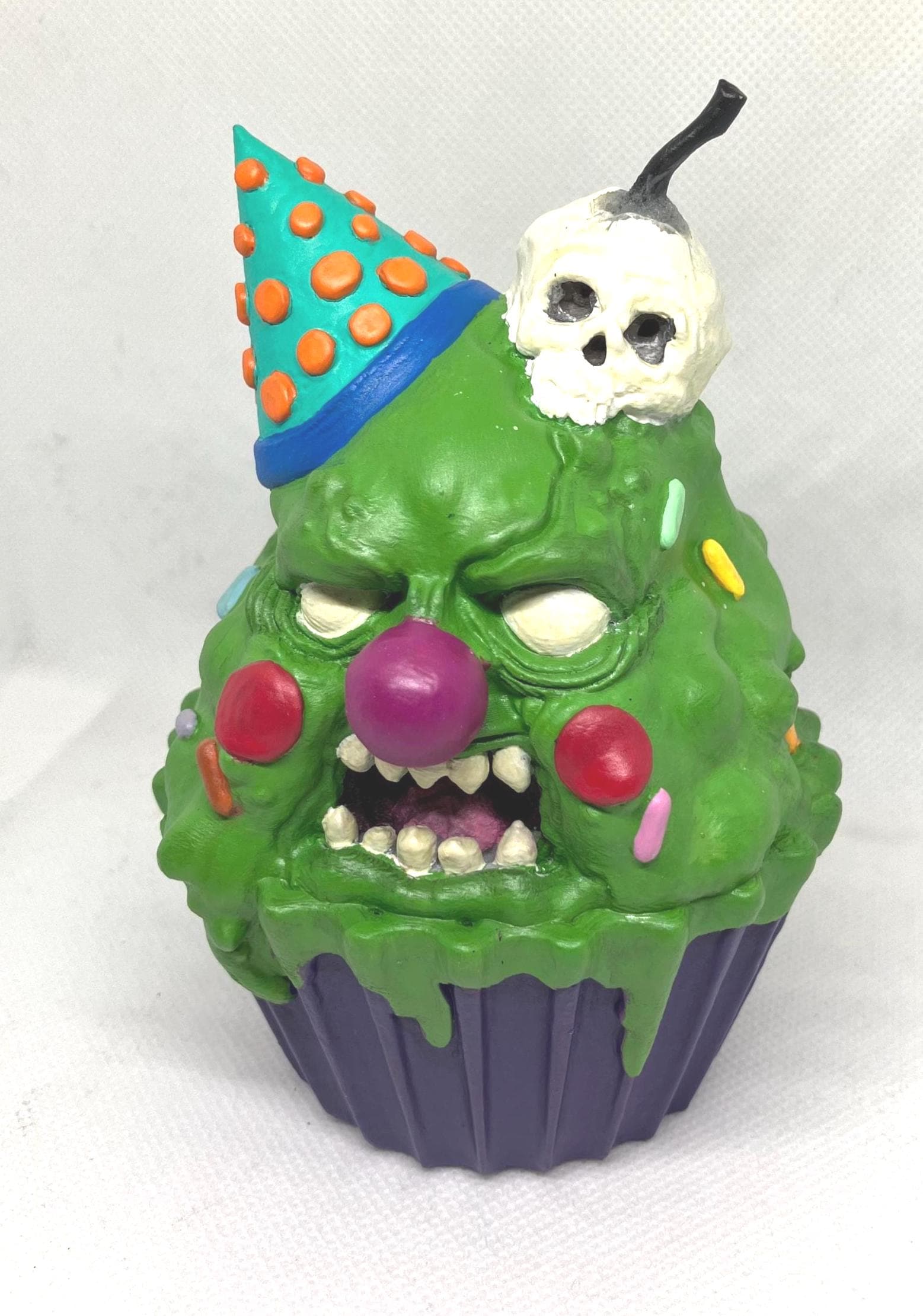 Hand-Painted Monster Cupcake – Creepy Halloween Decor __etsy:7154868010