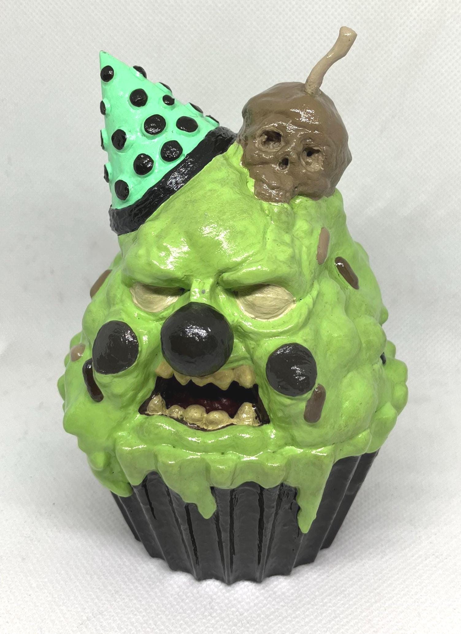 Hand-Painted Monster Cupcake – Creepy Halloween Decor