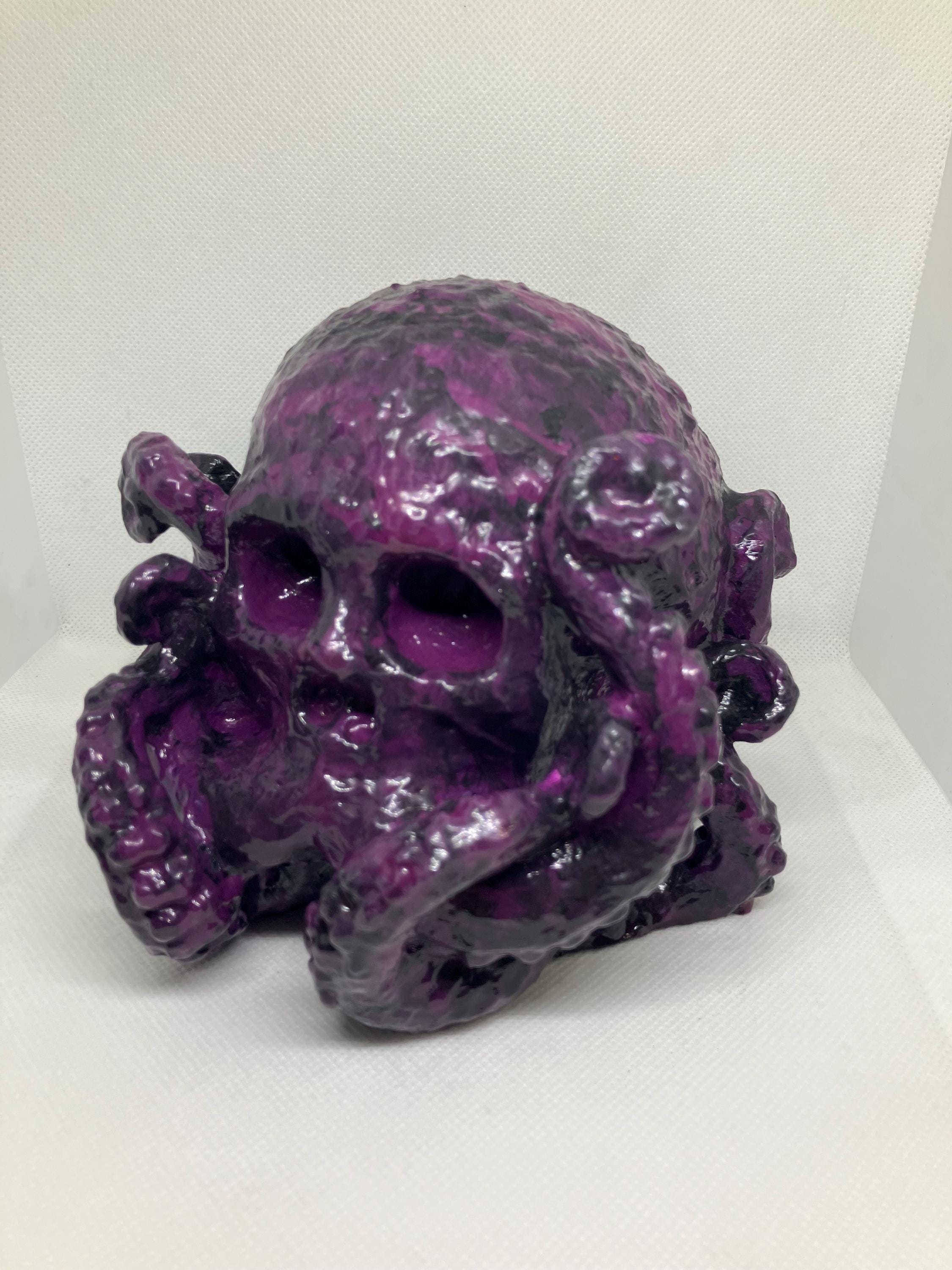 Oceanic Marvel: Captivating OctoSkull Showpiece