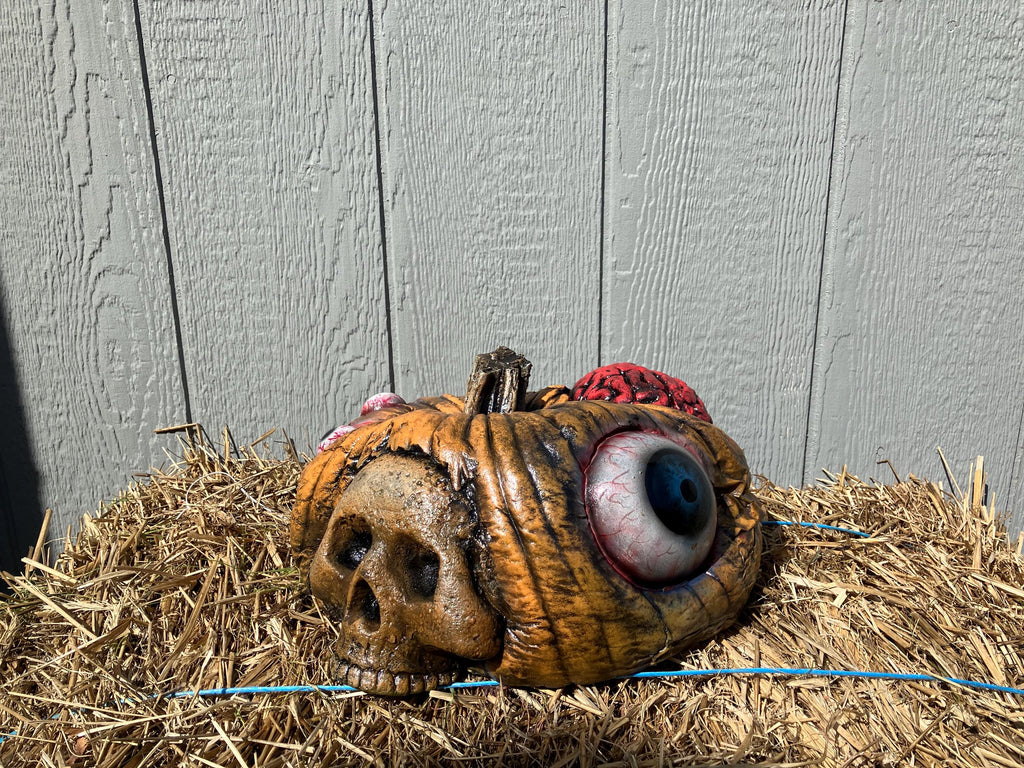 Gourd Abomination. Monster Pumpkin Prop (etsy image id: 7956205730)